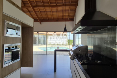 Casa à venda com 3 suítes no condomínio Santo Antonio ii, Itu - SP