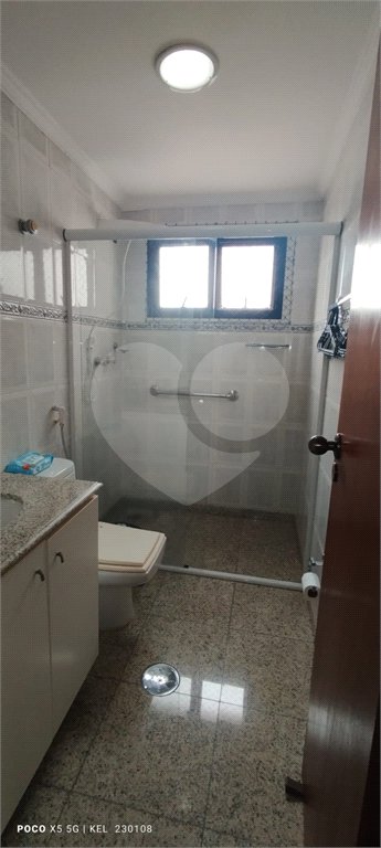 Apartamento à venda com 3 quartos, sendo 2 suítes,  em Vila Oliveira, Mogi das Cruzes, SP