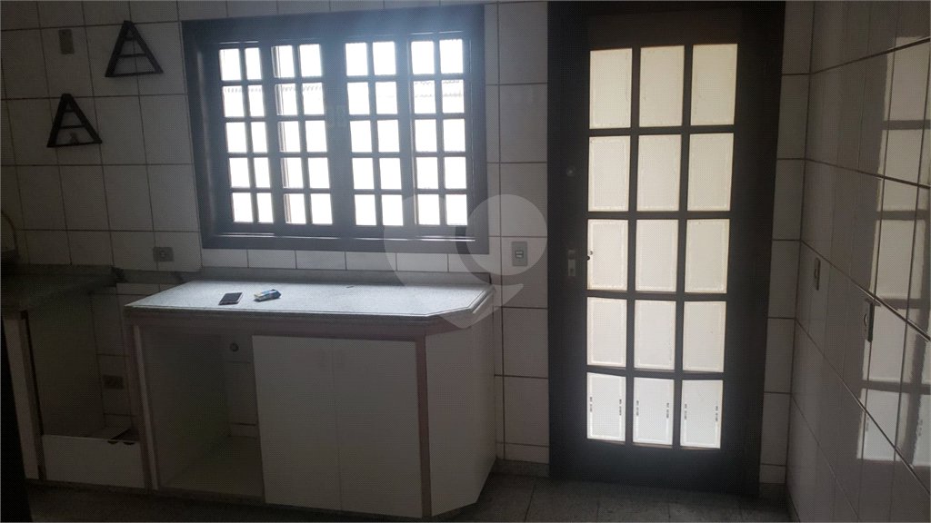 Sobrado à venda ou para alugar com 4 quartos, sendo 2 suítes, em Vila Congonhas, São Paulo, SP