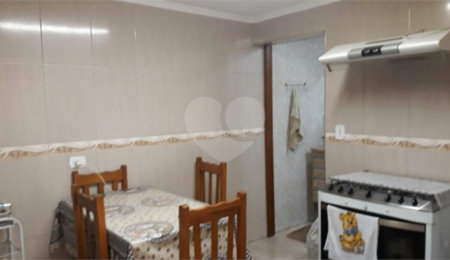 Sobrado à venda com 3 quartos, sendo 1 suíte,  em Parque Continental I, Guarulhos, SP