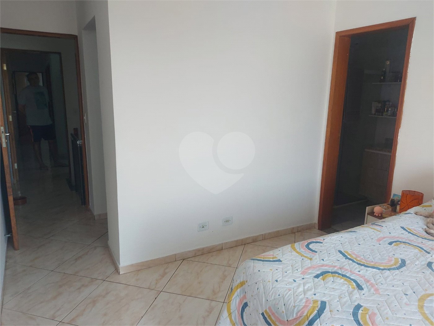 Sobrado à venda com 3 quartos, sendo 1 suíte, em Tremembé, São Paulo, SP