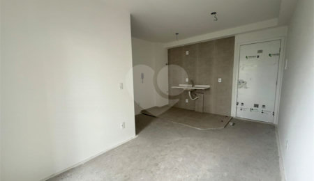 Apartamento à venda com 2 quartos, sendo 1 suíte,  em Vila Sorocabana, Guarulhos, SP