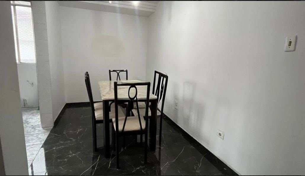 Apartamento para alugar, 110 m² por R$ 5.000,02 - Boqueirão - Santos/SP