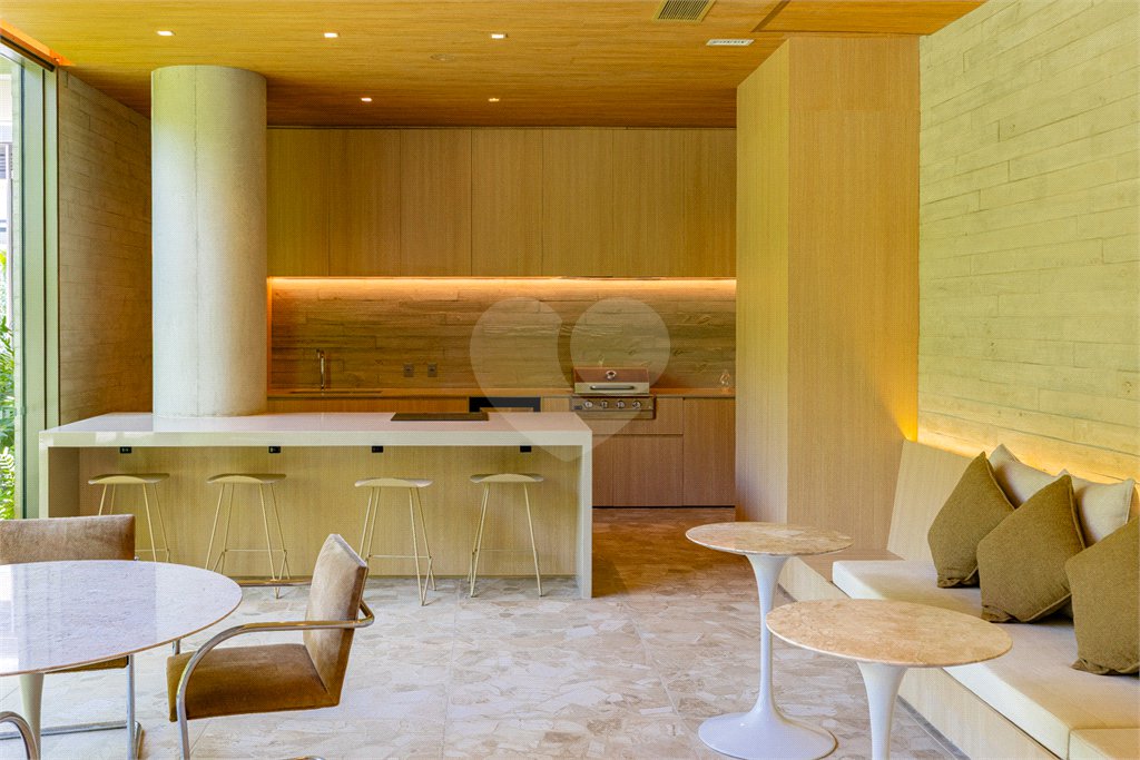 Apartamento à venda com 3 suítes em Itaim Bibi, São Paulo, SP
