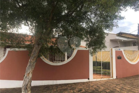 Casa à venda com 5 quartos, sendo 3 suítes, em Vila Almeida, Indaiatuba, SP