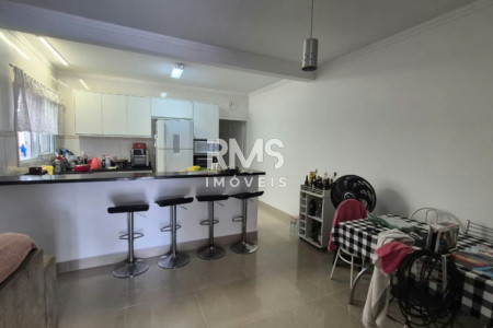 Casa à venda com 3 quartos, sendo 1 suíte,  em São Luiz, Itu, SP