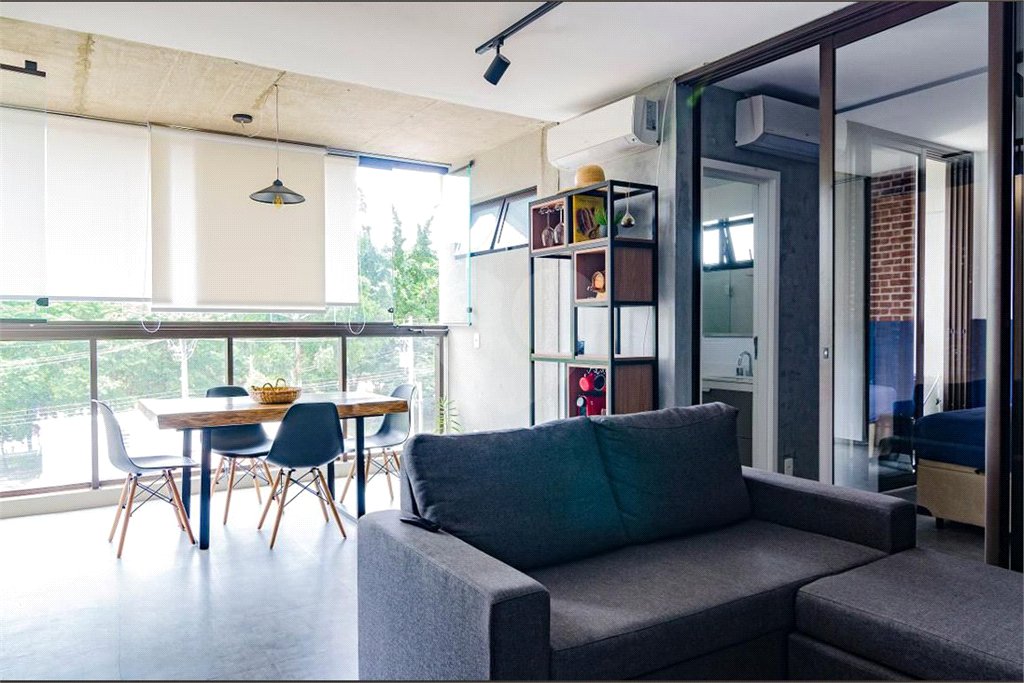 Apartamento à venda com 1 suíte em Pinheiros, São Paulo, SP