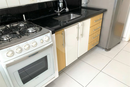 Apartamento à venda com 2 quartos em Jardim Íris, São Paulo, SP