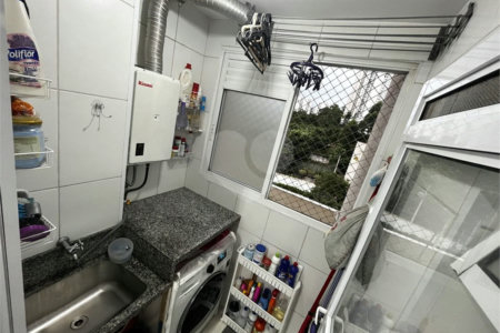 Apartamento à venda com 2 quartos, sendo 1 suíte,  em Vila Praia, São Paulo, SP