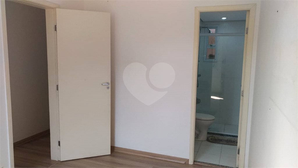Apartamento à venda com 3 quartos, sendo 1 suíte,  em Vila Caraguatá, São Paulo, SP