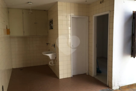 Casa à venda com 3 quartos em Chácara Santo Antônio, São Paulo, SP