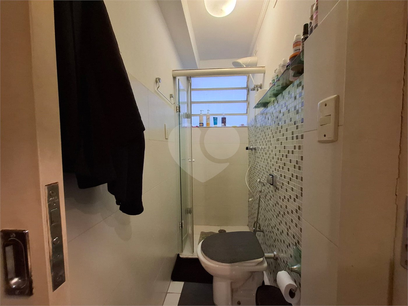 Apartamento à venda com 2 quartos, sendo 1 suíte,  em Pinheiros, São Paulo, SP