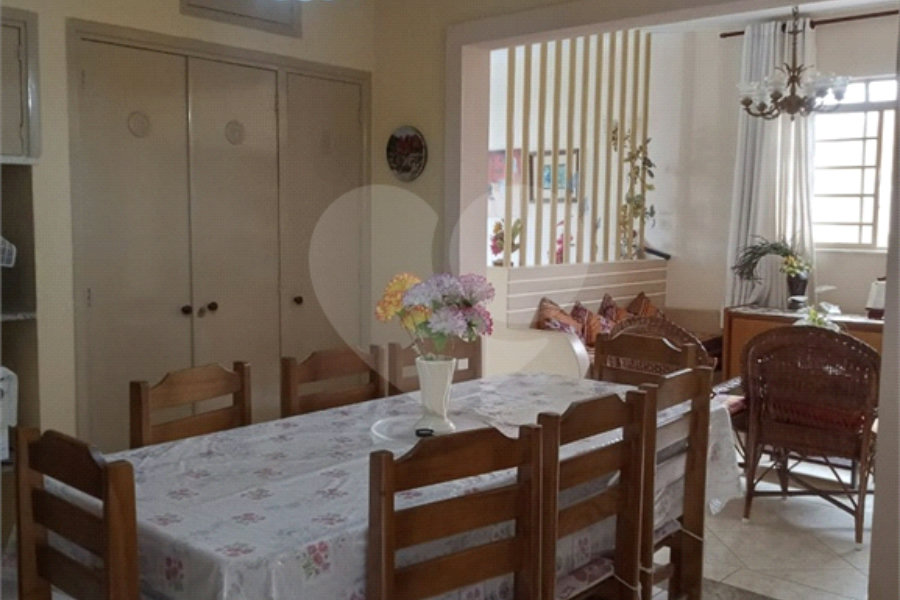 Casa à venda com 3 quartos no Centro, Serra Negra, SP