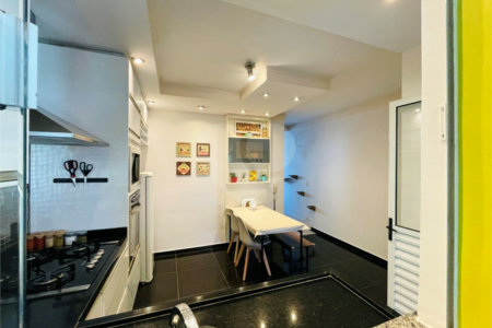 Casa à venda com 2 quartos no condomínio Villa Itália, Vinhedo - SP