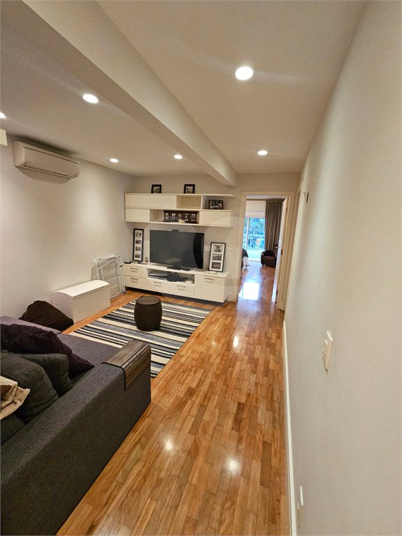 Apartamento à venda com 3 suítes em Indianópolis, São Paulo, SP