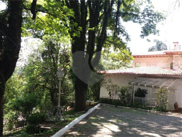 Casa Térrea à venda com 4 suítes em Tucuruvi, São Paulo, SP