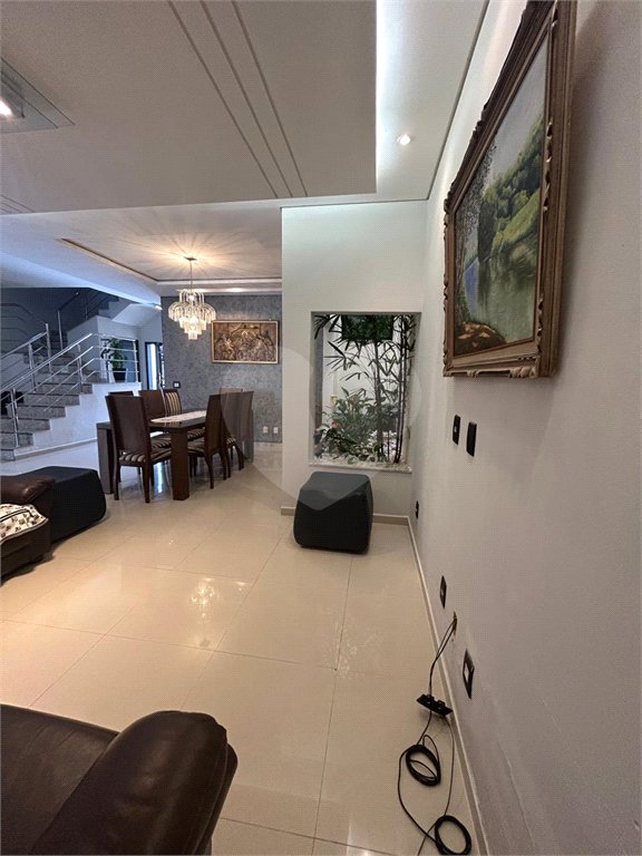 Casa à venda com 4 quartos, sendo 3 suítes,  no condomínio Mosaico da Serra, Mogi das Cruzes - SP