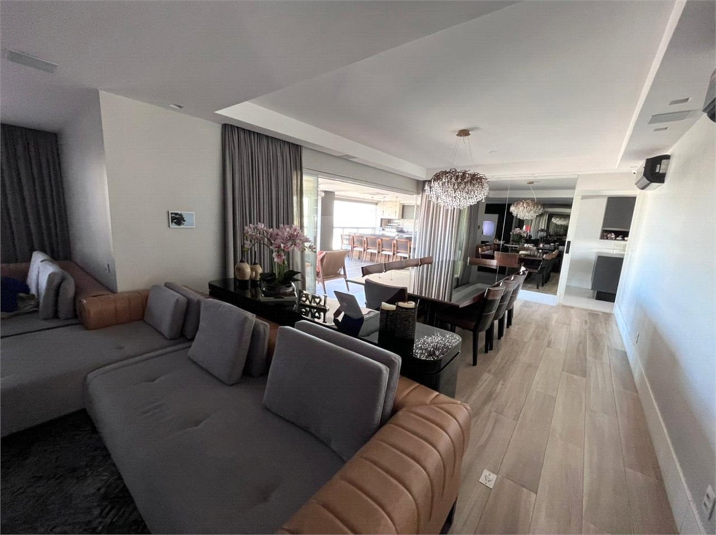 Apartamento à venda com 4 suítes em Santana, São Paulo, SP
