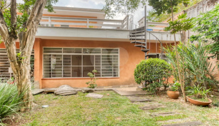 Casa à venda ou para alugar com 3 quartos, sendo 1 suíte, em Brooklin Velho, São Paulo, SP