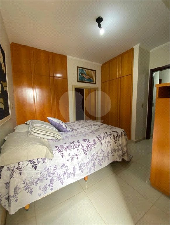 Apartamento à venda com 3 quartos, sendo 1 suíte,  em Jardim Irajá, Ribeirão Preto, SP