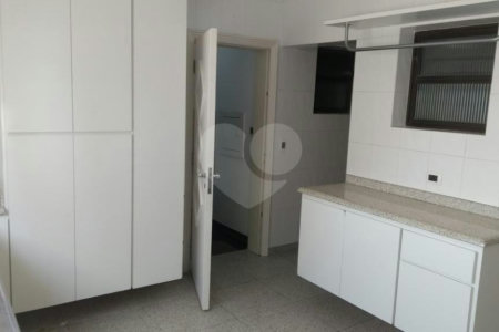 Apartamento à venda com 4 suítes em Água Fria, São Paulo, SP