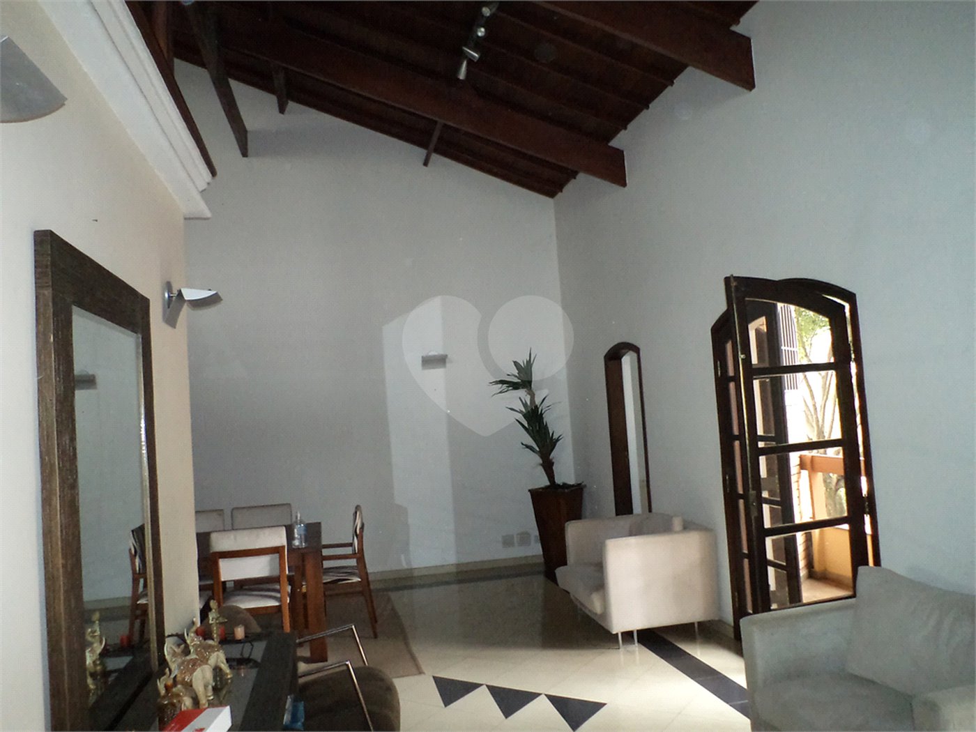 Sobrado à venda com 3 quartos, sendo 1 suíte,  em Jardim Franca, São Paulo, SP