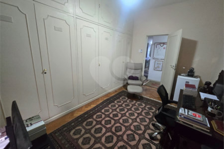 Apartamento à venda com 4 quartos, sendo 1 suíte, em Copacabana, Rio de Janeiro, RJ