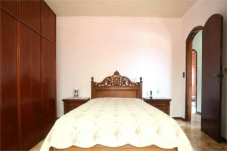 Sobrado à venda com 4 quartos, sendo 2 suítes, em Jardim Bonfiglioli, São Paulo, SP
