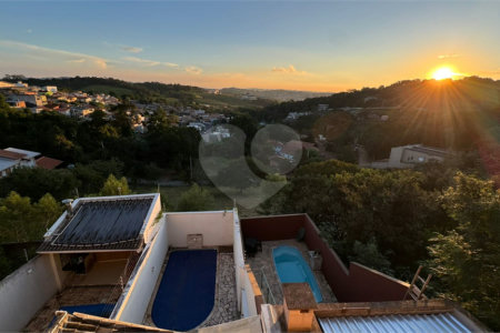Casa à venda ou para alugar com 3 quartos, sendo 1 suíte, em Jardim Paulista, Atibaia, SP