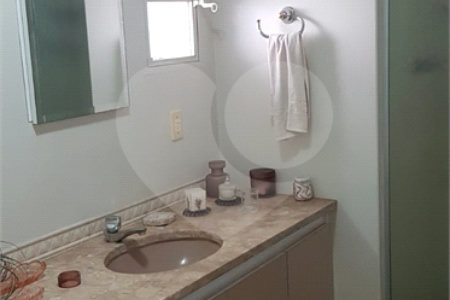 Apartamento à venda com 2 quartos em Cerqueira César, São Paulo, SP