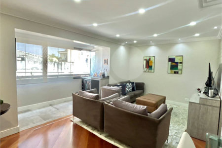 Apartamento à venda com 3 quartos, sendo 1 suíte,  em Jardim São Paulo(zona Norte), São Paulo, SP