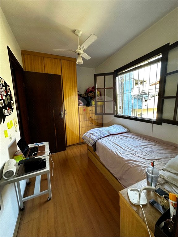 Sobrado à venda com 3 quartos, sendo 1 suíte, em Jardim Monte Kemel, São Paulo, SP