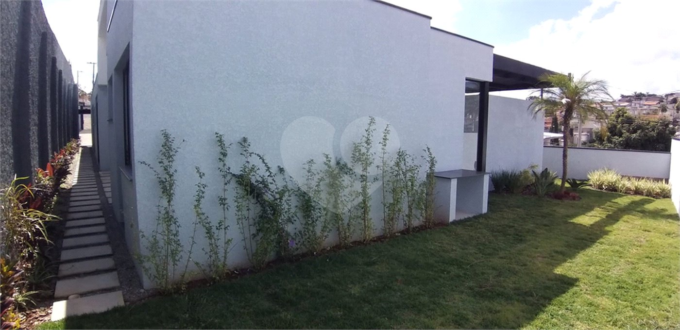 Casa à venda com 3 suítes em Jardim Paulista, Atibaia, SP