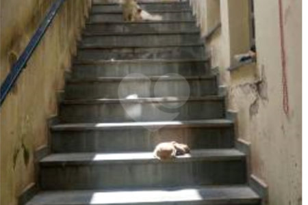 Sobrado à venda com 3 quartos, sendo 1 suíte,  em Vila Universitária, São Paulo, SP