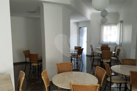 Apartamento à venda com 3 quartos, sendo 1 suíte, em Vila Paulicéia, São Paulo, SP