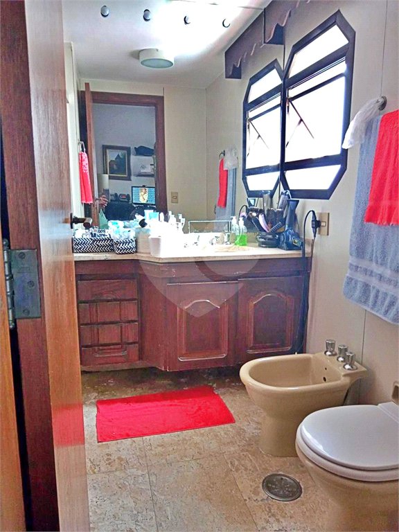 Apartamento à venda com 4 quartos, sendo 3 suítes, em Indianópolis, São Paulo, SP