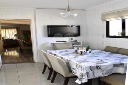 Apartamento à venda com 3 suítes em Jardim Vila Mariana, São Paulo, SP