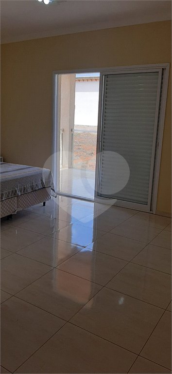 Casa à venda com 3 suítes no condomínio Parque Residencial Shambala 3, Atibaia - SP