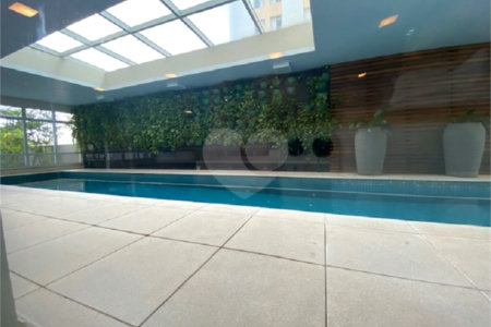 Apartamento à venda com 2 quartos em Aclimação, São Paulo, SP