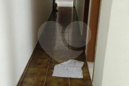 Casa à venda com 3 quartos, sendo 1 suíte,  em Chora Menino, São Paulo, SP