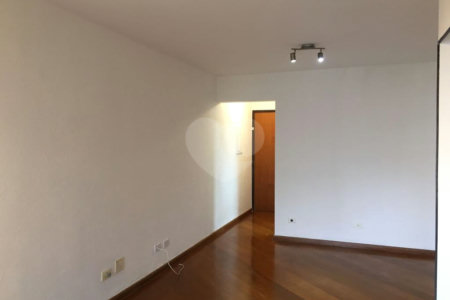 Apartamento à venda com 2 quartos, sendo 1 suíte, em Vila Pompéia, São Paulo, SP
