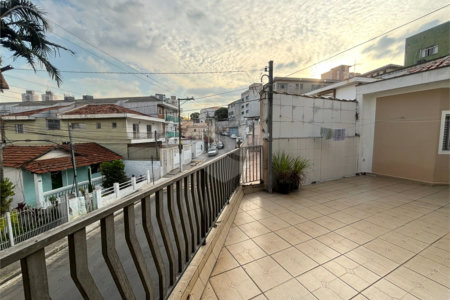 Sobrado à venda com 3 quartos em Vila Gustavo, São Paulo, SP