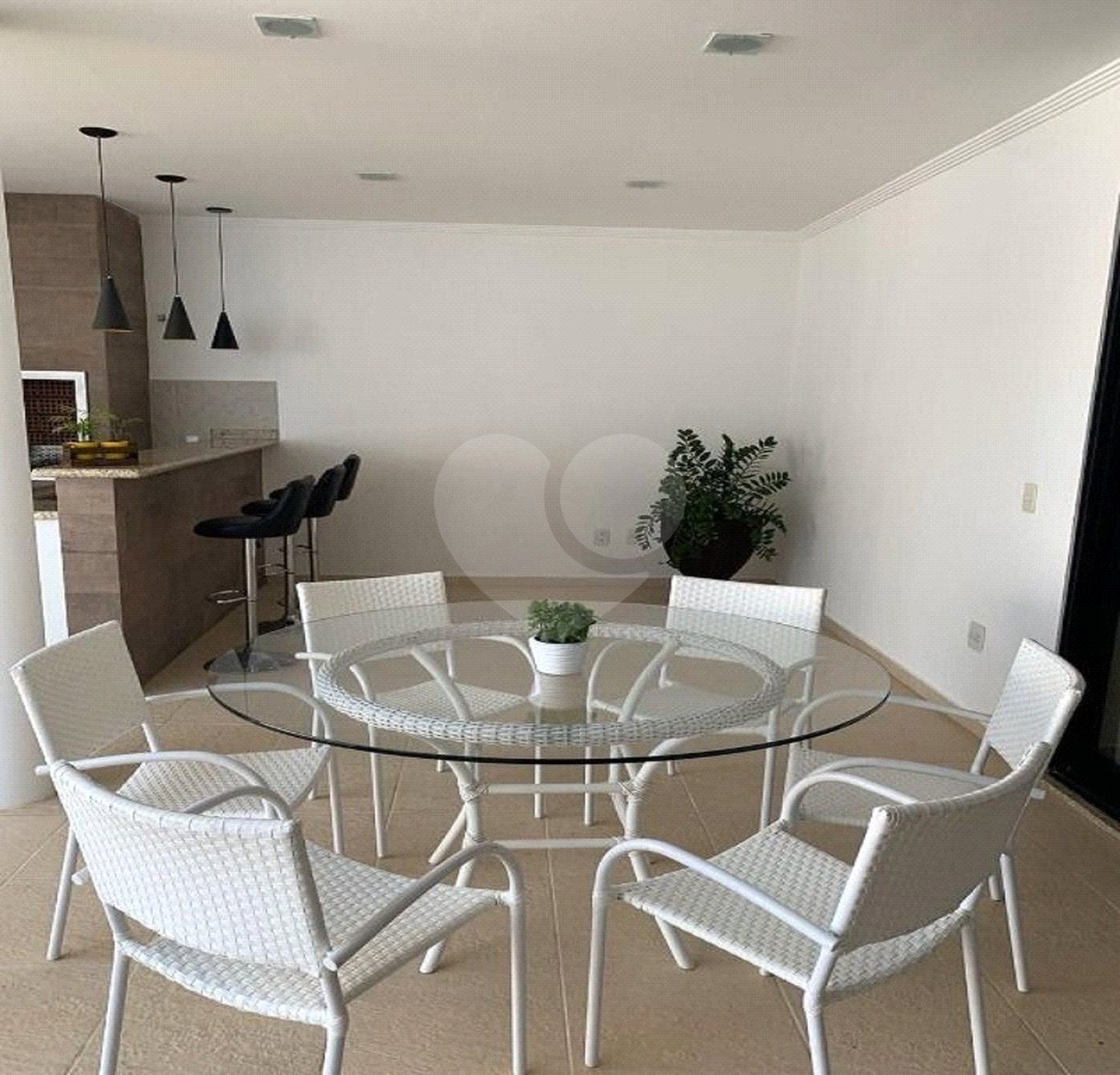 Casa à venda com 4 suítes no condomínio Residencial Tivoli Park, Sorocaba - SP