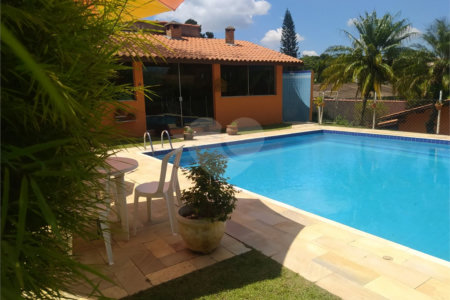 Casa à venda com 3 suítes em Alto da Serra (mailasqui), São Roque, SP