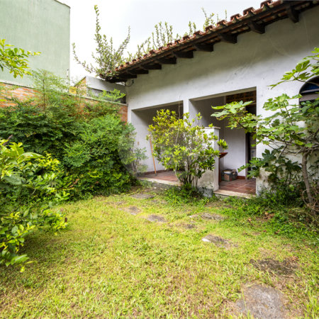 Sobrado à venda com 4 quartos, sendo 3 suítes, em Alto da Boa Vista, São Paulo, SP