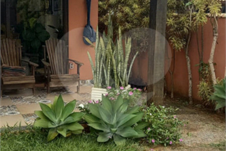Casa à venda com 5 quartos, sendo 4 suítes, em Praia Rasa, Armação dos Búzios, RJ