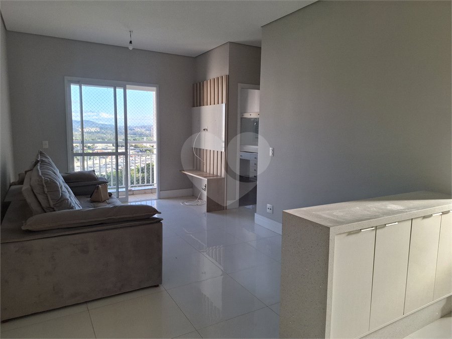 Apartamento à venda com 2 quartos, sendo 1 suíte,  em Vila Suissa, Mogi das Cruzes, SP