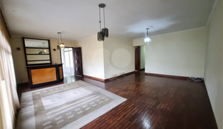 Casa à venda com 3 quartos, sendo 1 suíte,  em Jardim Leonor Mendes de Barros, São Paulo, SP