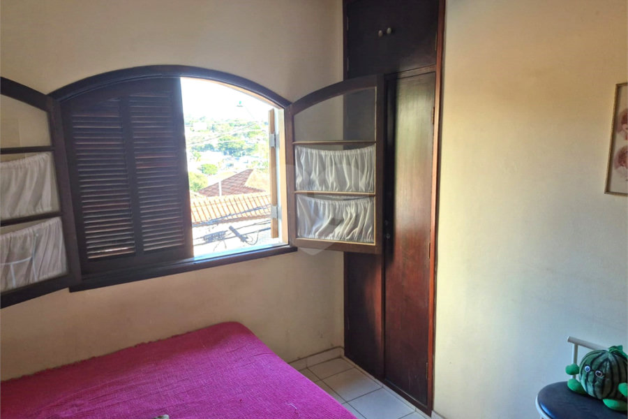 Sobrado à venda com 4 quartos em Tremembé, São Paulo, SP