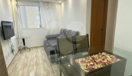 Apartamento à venda com 2 quartos em Parque Reboucas, São Paulo, SP